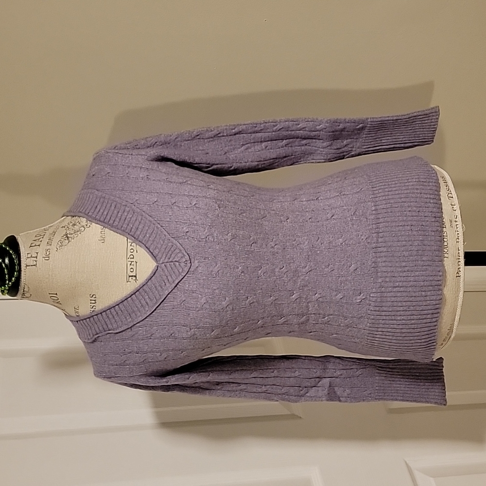 Loft women's lilac cable knit sweater size Medium